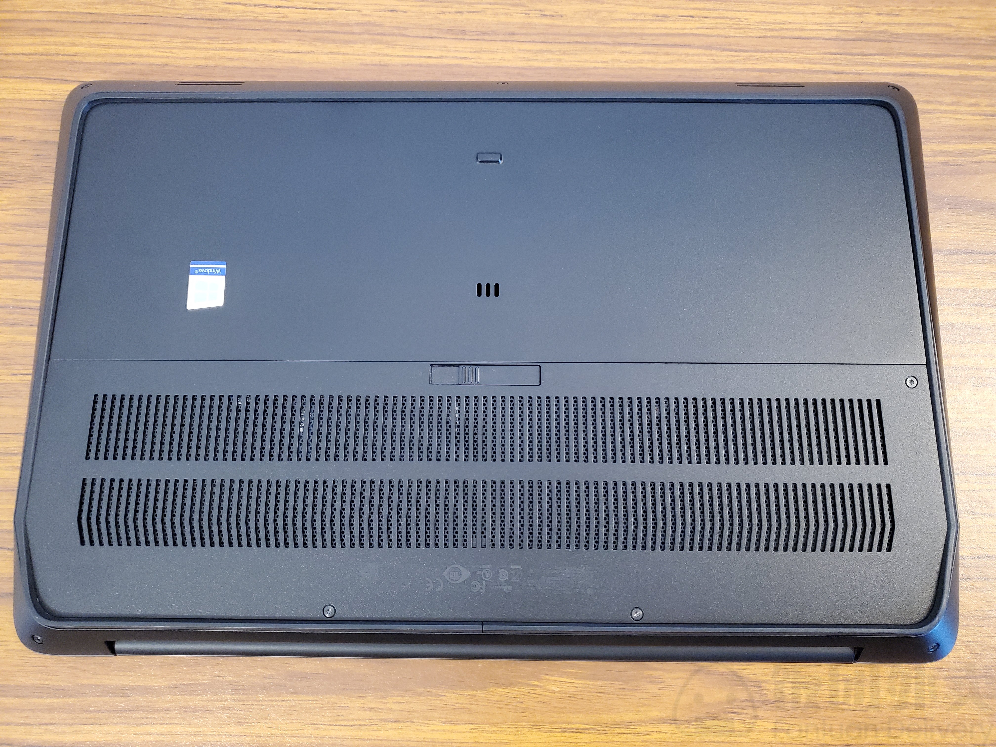 HP ZBook 17 G4 (Xeon E3-1535M v6/32gb/1TB/P5000) | 电脑及配件| 士 