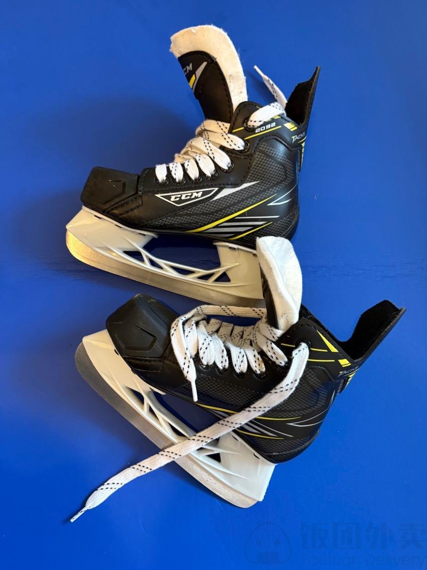 滑冰鞋，99新，25元| 休闲运动| Coquitlam | 饭团本地生活, image size:850x1134