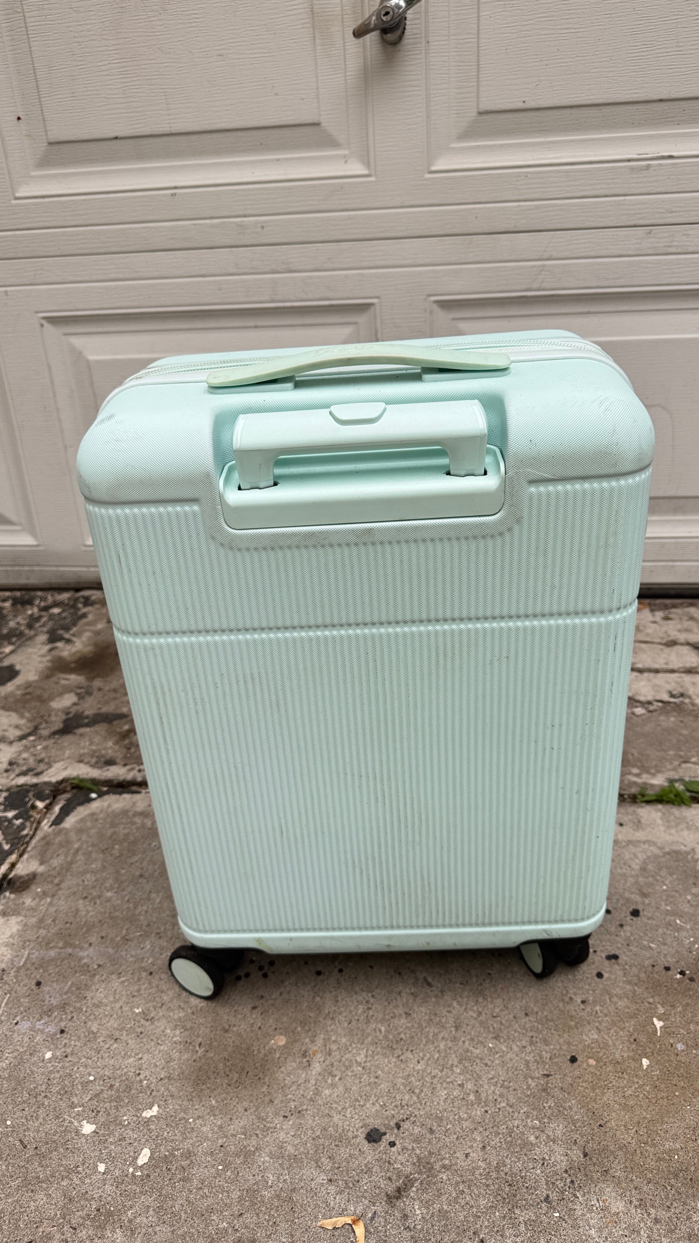21.5-inch Mint Green Hard-Shell Carry-on Suitcase | 其他物品| 列治
